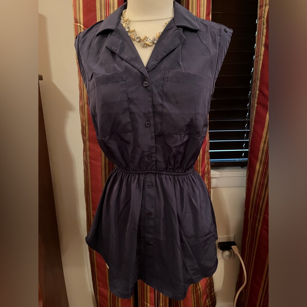 Sleeveless utility style slate blue button front tunic sz M, Papaya
